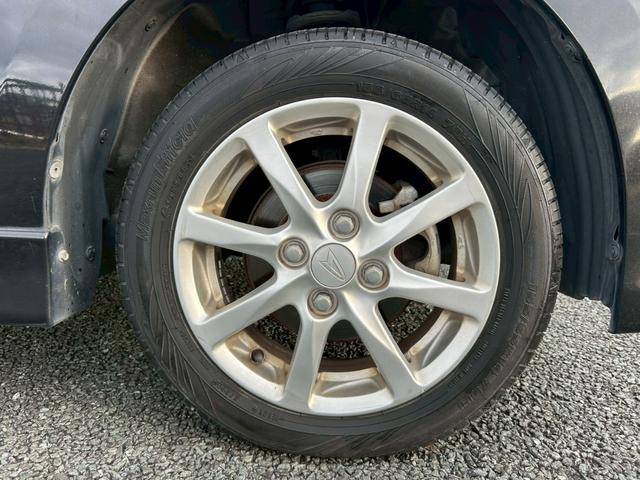 タント カスタムＸスペシャル　ナビ・フルセグＴＶ・ＥＴＣ・Ｂｌｕｅｔｏｏｔｈオーディオ・左側パワースライドドア・アイドリングストップ・スマートキー・オートＡＣ・盗難防止装置・ＡＢＳ・アルミホイール・フルフラットシート（11枚目）