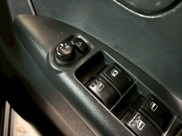 タント カスタムＸスペシャル　ナビ・フルセグＴＶ・ＥＴＣ・Ｂｌｕｅｔｏｏｔｈオーディオ・左側パワースライドドア・アイドリングストップ・スマートキー・オートＡＣ・盗難防止装置・ＡＢＳ・アルミホイール・フルフラットシート（31枚目）