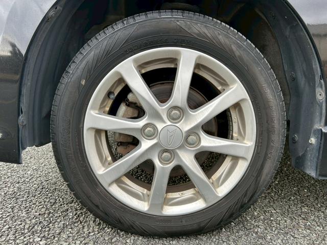 タント カスタムＸスペシャル　ナビ・フルセグＴＶ・ＥＴＣ・Ｂｌｕｅｔｏｏｔｈオーディオ・左側パワースライドドア・アイドリングストップ・スマートキー・オートＡＣ・盗難防止装置・ＡＢＳ・アルミホイール・フルフラットシート（35枚目）