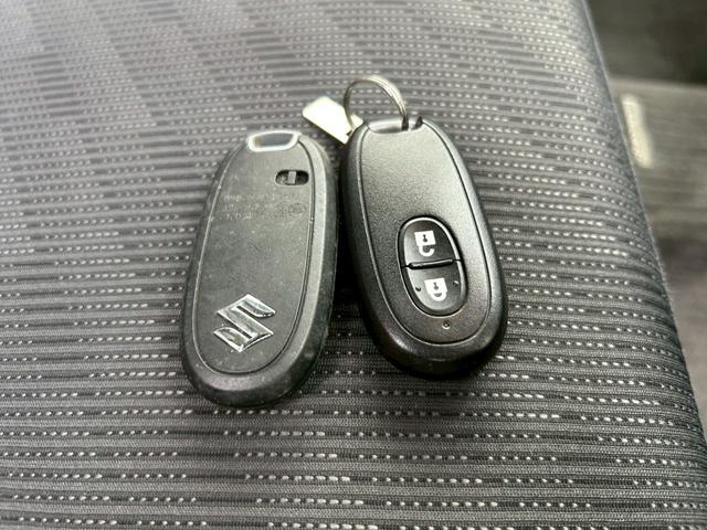 ワゴンR FXリミテッド 前後ドライブレコーダー・ETC・アイドリングストップ・スマートキー×2・プッシュスタート・アルミホイール・オートエアコン・ベンチシート・フルフラットシート・盗難防止装置(8枚目)