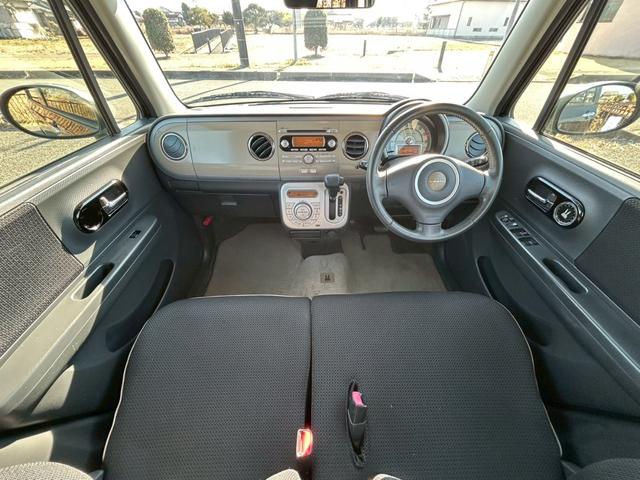 アルトラパン Ｘセレクション　ディーラー整備車両・シートヒーター・アルミホイール・アイドリングストップ・プッシュスタート・スマートキー・電動格納ミラー・オーディオ・オートエアコン・盗難防止装置（3枚目）