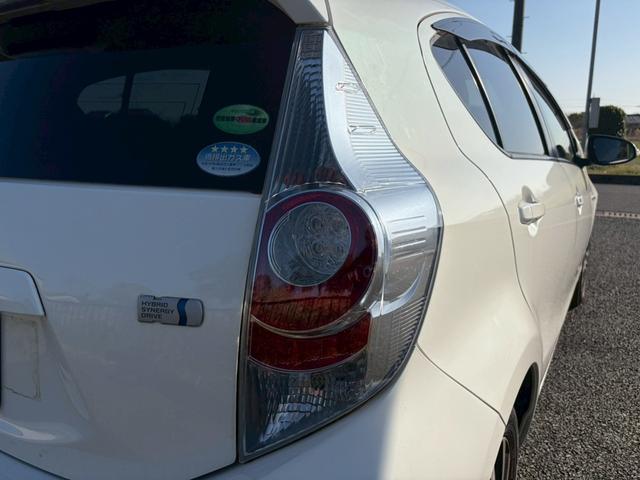 アクア Ｇ　ドライブレコーダー・バックカメラ・アイドリングストップ・ＥＴＣ・電動格納ミラー・パワーステアリング・パワーウィンドウ・ＡＢＳ・横滑り防止装置・エアコン・クーラー（21枚目）