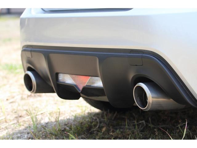 ８６ ＧＴリミテッド　車高調　カロッツェリアナビＴＶ　バックカメラ　６速マニュアル　ハーフレザーシート　ＨＩＤライト　ＤＶＤ再生可　スマートキー＆プッシュスタート　キーフリーシステム　ステアリング異音対策済み（29枚目）