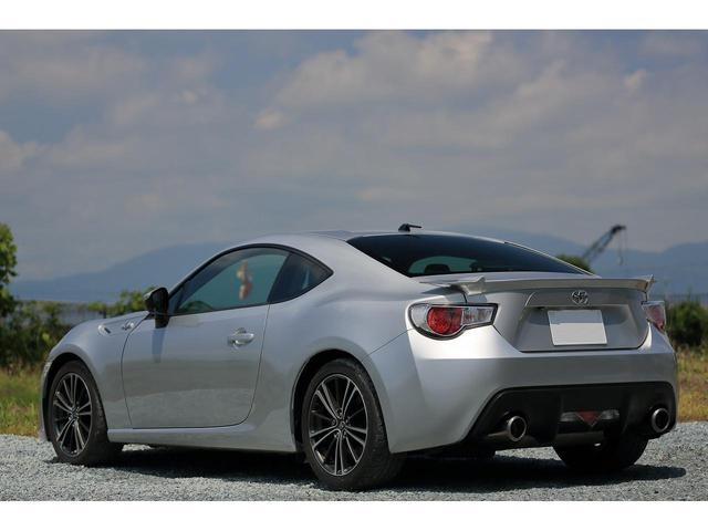 ８６ ＧＴリミテッド　車高調　カロッツェリアナビＴＶ　バックカメラ　６速マニュアル　ハーフレザーシート　ＨＩＤライト　ＤＶＤ再生可　スマートキー＆プッシュスタート　キーフリーシステム　ステアリング異音対策済み（36枚目）