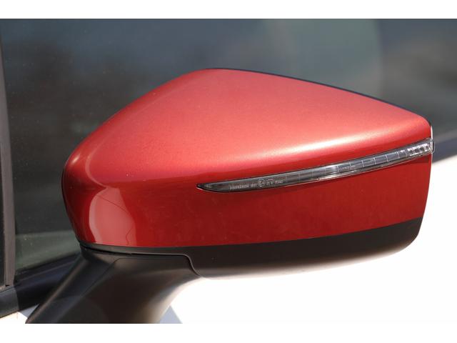 ノート ニスモ　Ｓ　純正ナビ　フルセグＴＶ　Ｂｌｕｅｔｏｏｔｈ接続　バックモニター　ＥＴＣ　５速マニュアル　オートエアコン　スマートキー　プッシュスタート　純正アルミホイール　スウェードステアリング（19枚目）