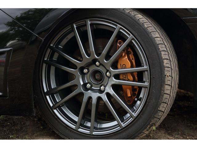インプレッサ ＷＲＸ　ＳＴｉ　アペックスマフラー　スピリット車高調　スペックＣ用純正１８インチアルミホイール　６速マニュアル　ＤＣＣＤ　ＳＩドライブ　スマートキー　オートエアコン　ハーフレザーシート　スパルコステアリング（26枚目）