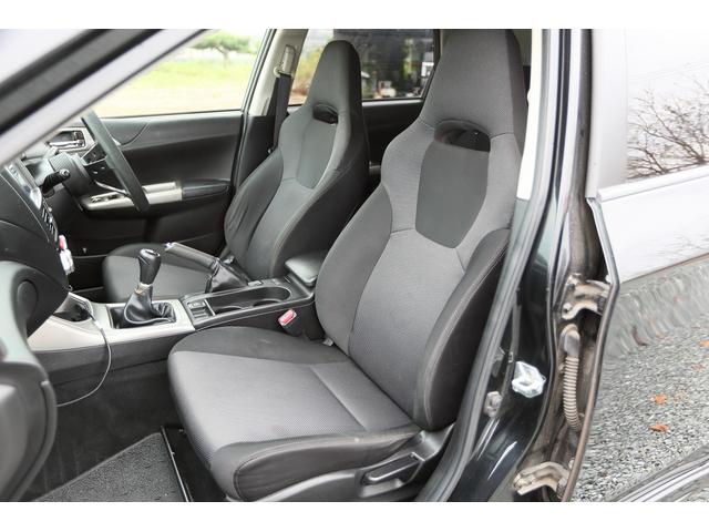 インプレッサ ２．０ＧＴ　５速マニュアル　タイミングベルト交換済み（９万ｋｍ）ＴＥＩＮ車高調　ヨコハマ１７インチアルミホイール（ＡＶＳモデル５）　Ｄｅｆｉブーストメーター（アドバンスＢＦ）　クラッチ新品（14枚目）