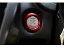 ニスモ　Ｓ　純正ナビ　フルセグＴＶ　Ｂｌｕｅｔｏｏｔｈ接続　バックモニター　ＥＴＣ　５速マニュアル　オートエアコン　スマートキー　プッシュスタート　純正アルミホイール　スウェードステアリング（22枚目）