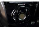 ニスモ　Ｓ　純正ナビ　フルセグＴＶ　Ｂｌｕｅｔｏｏｔｈ接続　バックモニター　ＥＴＣ　５速マニュアル　オートエアコン　スマートキー　プッシュスタート　純正アルミホイール　スウェードステアリング（25枚目）