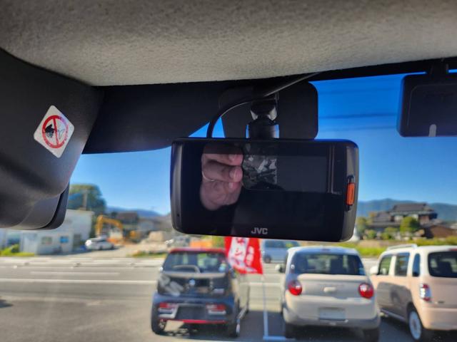 スペーシア Ｇリミテッド　社外ナビ／フルセグＴＶ／Ｂｌｕｅｔｏｏｔｈ／電動スライドドア／衝突軽減ブレーキ／ドラレコ／ユーザー買取車（8枚目）