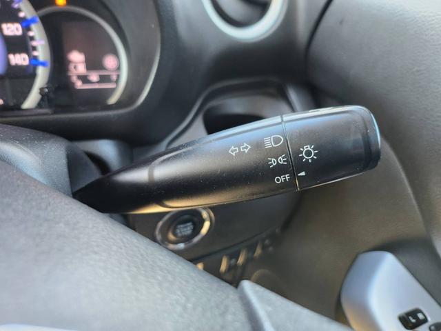 スペーシア Ｇリミテッド　社外ナビ／フルセグＴＶ／Ｂｌｕｅｔｏｏｔｈ／電動スライドドア／衝突軽減ブレーキ／ドラレコ／ユーザー買取車（12枚目）