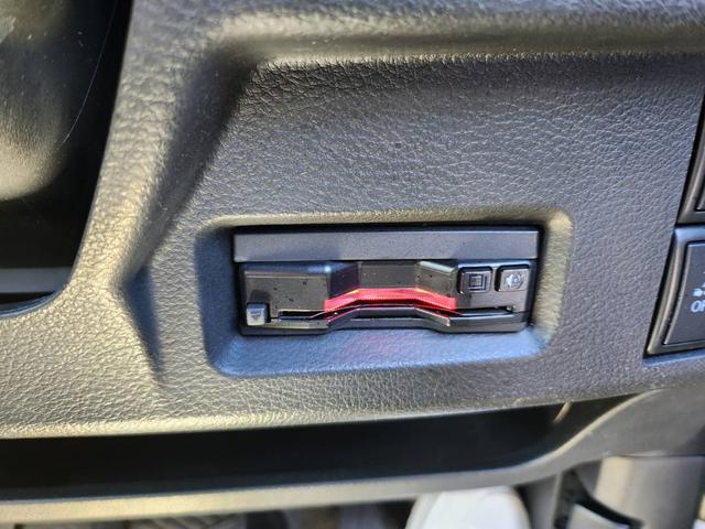 スペーシア Ｇリミテッド　社外ナビ／フルセグＴＶ／Ｂｌｕｅｔｏｏｔｈ／電動スライドドア／衝突軽減ブレーキ／ドラレコ／ユーザー買取車（16枚目）