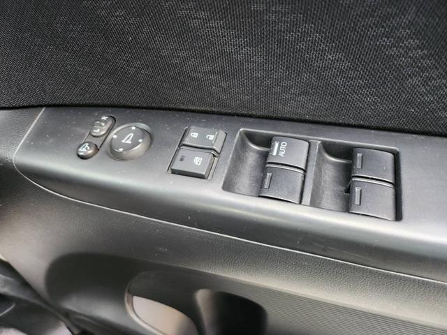 Ｎ－ＢＯＸカスタム Ｇ　ターボＳＳパッケージ　社外ナビ／ＴＶ／ＥＴＣ／ドラレコ／ターボ／両側電動スライドドア／ユーザー買取車（18枚目）