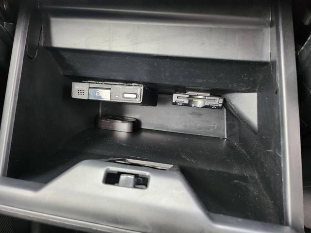 Ｎ－ＢＯＸカスタム Ｇ　ターボＳＳパッケージ　社外ナビ／ＴＶ／ＥＴＣ／ドラレコ／ターボ／両側電動スライドドア／ユーザー買取車（19枚目）