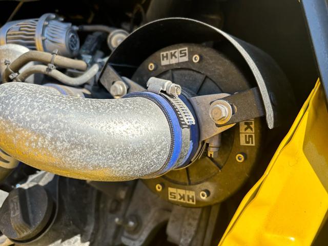 Ｓ６６０ α　ＨＫＳ　ＧＴ１００Ｒパッケージ　ＨＫＳフラッシュエディター　社外ワンオフインタークーラー　ＨＫＳ車高調　前後ドラレコ　日本精機ブーストメーター　ＨＫＳマフラー（26枚目）