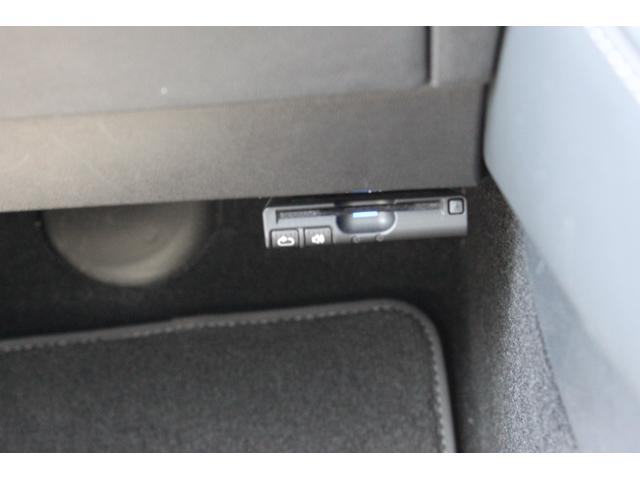 モデル３ スタンダードレンジプラス　黒革・大型ディスプレイナビ・Ｂｌｕｅｔｏｏｔｈ・パノラマガラスルーフ・純正アルミ・オートパイロット・３６０°カメラ・ＬＥＤヘッドライト・シートヒーター・カードキー・オートパイロット（4枚目）