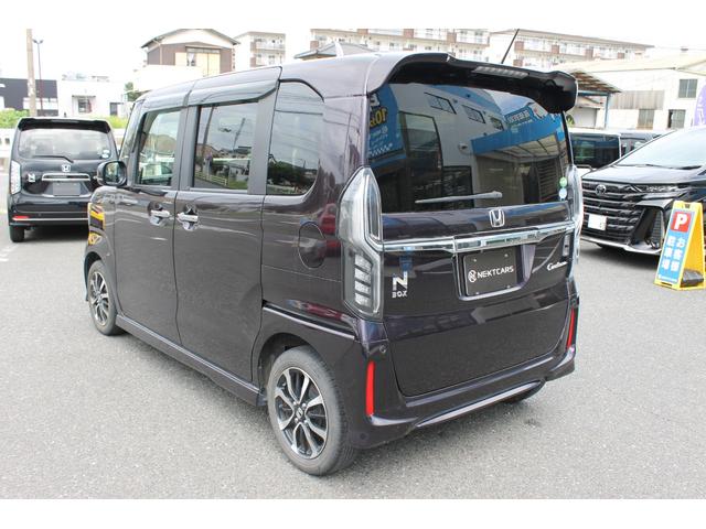 Ｎ－ＢＯＸカスタム Ｇ・Ｌホンダセンシング　大画面８インチナビ・フルセグＴＶ・ＣＤ／ＤＶＤ・Ｂｌｕｅｔｏｏｔｈ・電動スライドドア・バックカメラ・ＬＥＤヘッドライト・純正アルミ・スマートキー・プッシュスタート・（7枚目）