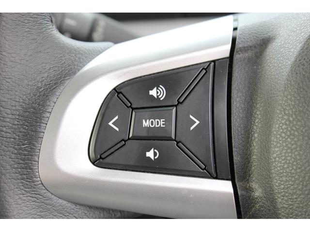 タント カスタムＲＳ　トップエディションＳＡＩＩＩ　社外８インチメモリーナビ・バックカメラ・ＣＤ／ＤＶＤ・Ｂｌｕｅｔｏｏｔｈ・両側電動スライドドア・シートヒーター・オートハイビーム・ハーフレザーシート・ＬＥＤヘッドライト・プッシュスタート・純正アルミ（7枚目）