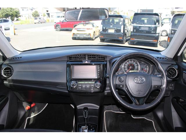 カローラフィールダー １．５Ｇ　エアロツアラー・ダブルバイビー　純正ナビ・ＴＶ・ＣＤ／ＤＶＤ・バックカメラ・Ｂｌｕｅｔｏｏｔｈ・純正アルミ・ＬＥＤヘッドライト・純正エアロバンパー・ビルトインＥＴＣ・スマートキー・ハーフレザーシート・特別仕様車（8枚目）