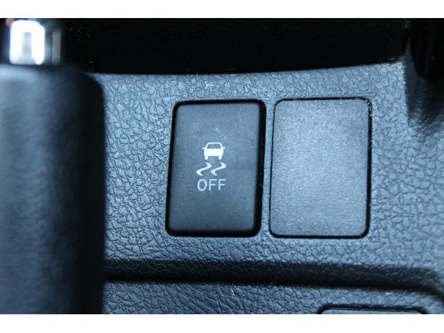 カローラフィールダー １．５Ｇ　エアロツアラー・ダブルバイビー　純正ナビ・ＴＶ・ＣＤ／ＤＶＤ・バックカメラ・Ｂｌｕｅｔｏｏｔｈ・純正アルミ・ＬＥＤヘッドライト・純正エアロバンパー・ビルトインＥＴＣ・スマートキー・ハーフレザーシート・特別仕様車（19枚目）