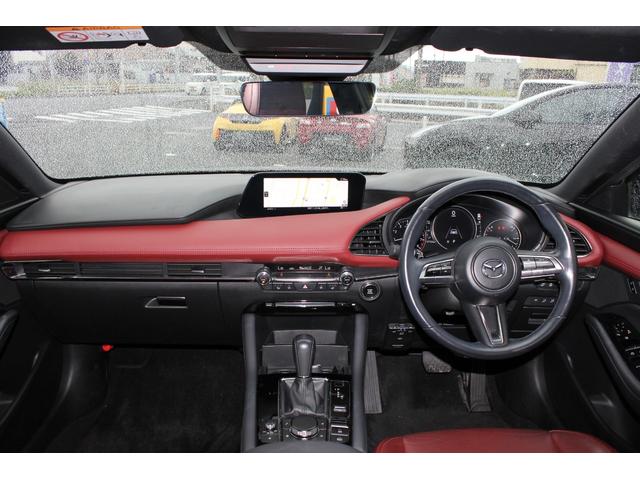 MAZDA3ファストバック 20Sバーガンディ セレクション 純正エアロ・純正ナビ・フルセグTV・レザーシート・バックカメラ・CD/DVD再生・Bluetooth・8スピーカー・マツダコネクト・レーダークルーズ・スマートブレーキサポート・車線逸脱警報(2枚目)