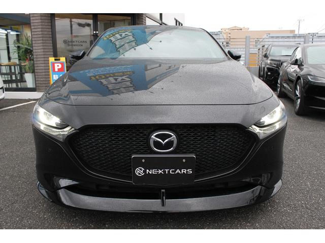 MAZDA3ファストバック 20Sバーガンディ セレクション 純正エアロ・純正ナビ・フルセグTV・レザーシート・バックカメラ・CD/DVD再生・Bluetooth・8スピーカー・マツダコネクト・レーダークルーズ・スマートブレーキサポート・車線逸脱警報(17枚目)