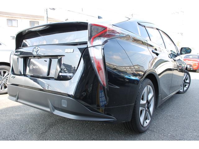 プリウス Sツーリングセレクション 純正9インチナビ・フルセグTV・CD/DVD再生・音楽録音・バックカメラ・Bluetooth・レザーシート・LEDヘッドライト・ビルトインETC・シートヒーター・レーダークルーズ・車線逸脱警報(15枚目)