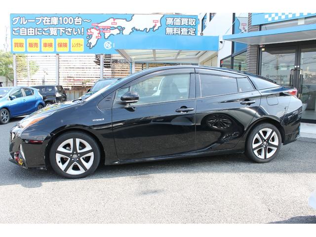 プリウス Sツーリングセレクション 純正9インチナビ・フルセグTV・CD/DVD再生・音楽録音・バックカメラ・Bluetooth・レザーシート・LEDヘッドライト・ビルトインETC・シートヒーター・レーダークルーズ・車線逸脱警報(18枚目)