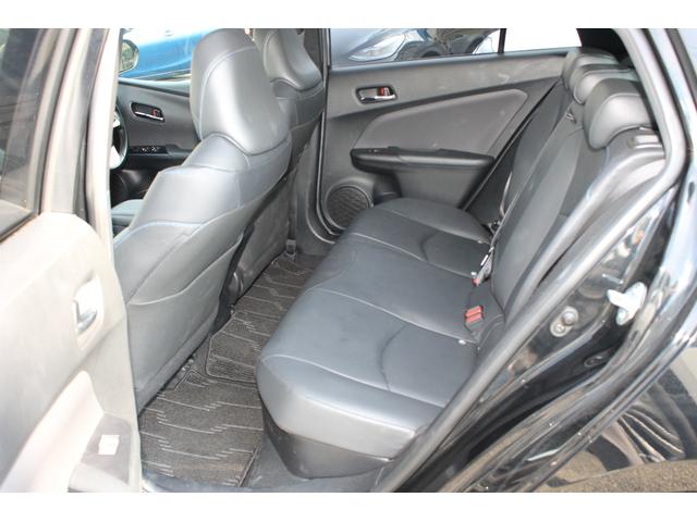 プリウス Sツーリングセレクション 純正9インチナビ・フルセグTV・CD/DVD再生・音楽録音・バックカメラ・Bluetooth・レザーシート・LEDヘッドライト・ビルトインETC・シートヒーター・レーダークルーズ・車線逸脱警報(21枚目)