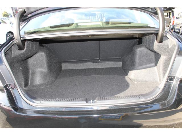 マークX 250G 純正ナビ・TV・CD/DVD再生・Bluetooth・バックカメラ・純正アルミ・LEDヘッドライト・ビルトインETC・プッシュスタート・オートエアコン・(19枚目)