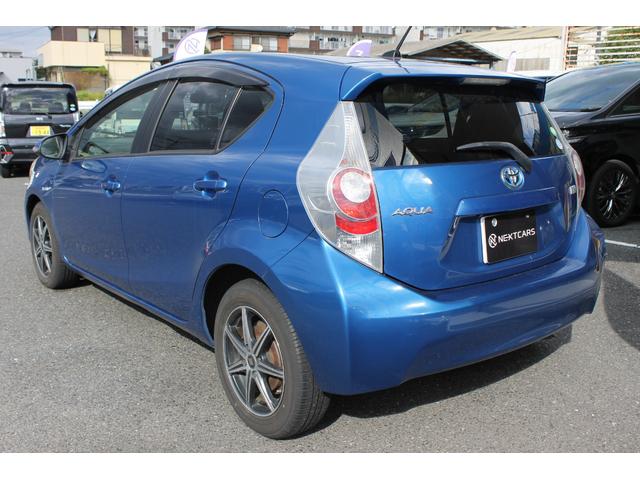 アクア G 純正メモリーナビ・フルセグTV・CD/DVD再生・バックカメラ・スマートキー・プッシュスタート・社外アルミ・オートエアコン・ステアリングリモコン(18枚目)