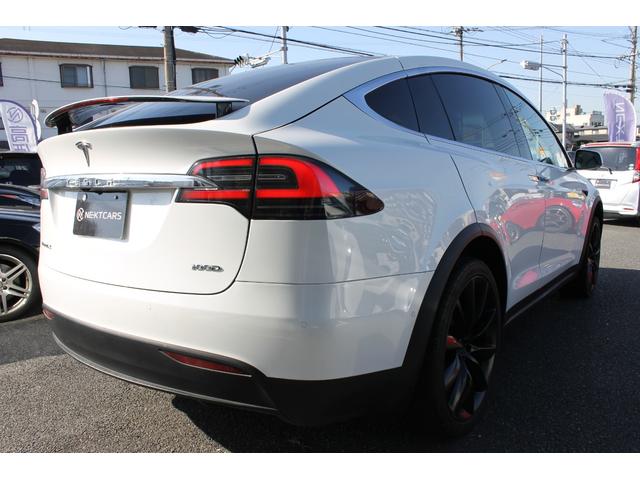 モデルX 100D オートパイロット・大型ディスプレイナビ・全方位センサー・Bluetooth・ガラスルーフ・純正22インチアルミ・LEDヘッドライト・LEDフォグ・サイドカメラ・オートオープンドア・ステアリングヒーター(16枚目)