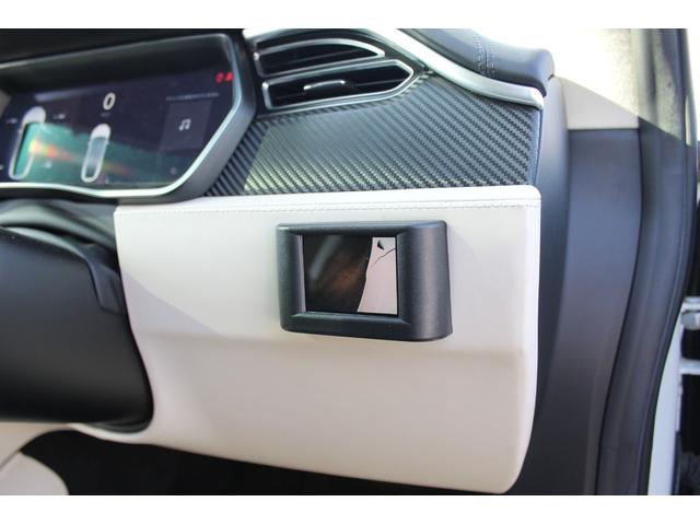 モデルX 100D オートパイロット・大型ディスプレイナビ・全方位センサー・Bluetooth・ガラスルーフ・純正22インチアルミ・LEDヘッドライト・LEDフォグ・サイドカメラ・オートオープンドア・ステアリングヒーター(22枚目)