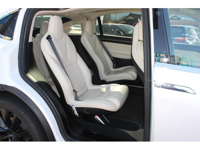 モデルX 100D オートパイロット・大型ディスプレイナビ・全方位センサー・Bluetooth・ガラスルーフ・純正22インチアルミ・LEDヘッドライト・LEDフォグ・サイドカメラ・オートオープンドア・ステアリングヒーター(23枚目)