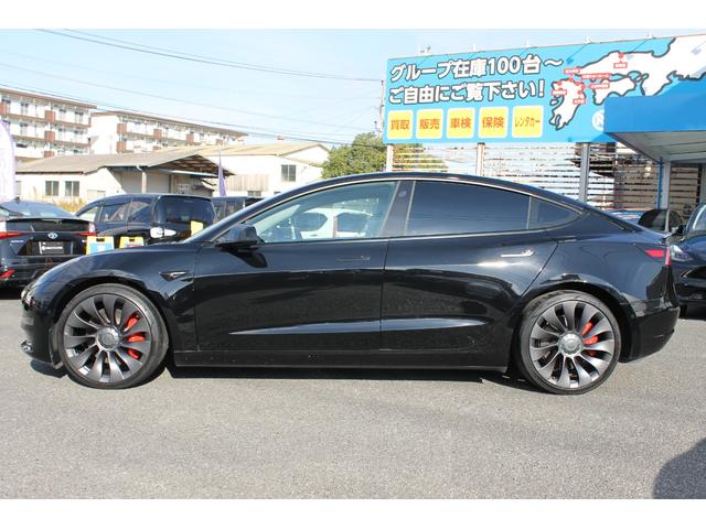 モデル３ 　デュアルモーター・ブラックプレミアムインテリア・オートパイロット・２０インチ純正アルミ・カーボンスポイラー・パフォーマンスＡＷＤ・パフォーマンスブレーキ・パノラマルーフ・Ｂｌｕｅｔｏｏｔｈ・ＥＴＣ（15枚目）