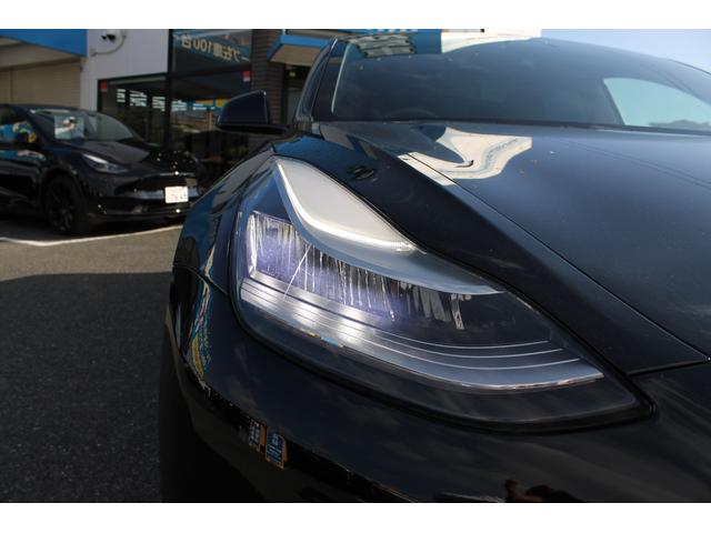 モデル３ 　デュアルモーター・ブラックプレミアムインテリア・オートパイロット・２０インチ純正アルミ・カーボンスポイラー・パフォーマンスＡＷＤ・パフォーマンスブレーキ・パノラマルーフ・Ｂｌｕｅｔｏｏｔｈ・ＥＴＣ（22枚目）