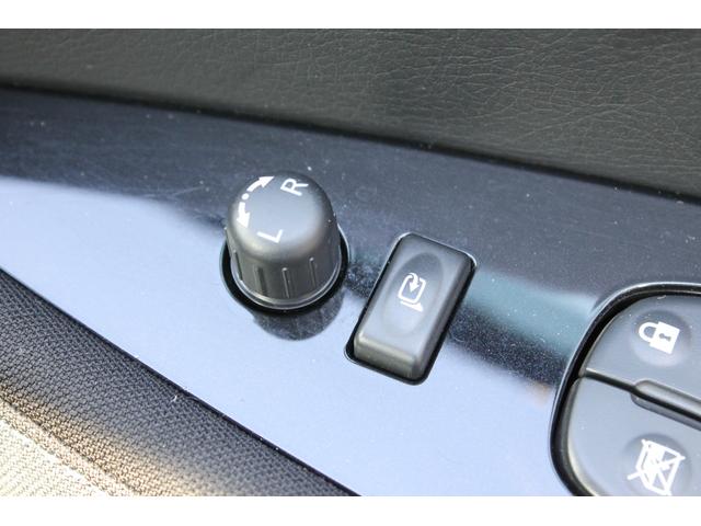 リーフ Ｘ　プロパイロット・純正メモリーナビ・フルセグＴＶ・ステアリングヒーター・バックカメラ・シートヒーター・オートハイビーム・ブラインドスポットモニター・ＬＥＤヘッドライト・純正アルミ・ＥＴＣ（12枚目）