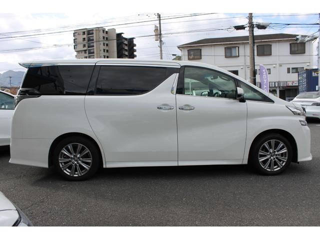 ヴェルファイア ２．５Ｚ　Ａエディション　ゴールデンアイズ　純正１０インチナビ・フリップダウンモニター・ＨＤＭＩ対応・ＣＤ／ＤＶＤ再生・Ｂｌｕｅｔｏｏｔｈ・フルセグＴＶ・ハーフレザーシート・ビルトインＥＴＣ・ＬＥＤヘッドライ・両側電動スライド・パワーバックドア（15枚目）