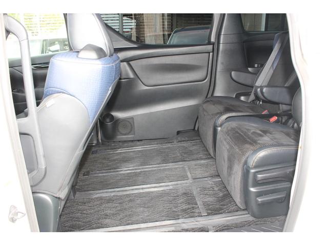 ヴェルファイア ２．５Ｚ　Ａエディション　ゴールデンアイズ　純正１０インチナビ・フリップダウンモニター・ＨＤＭＩ対応・ＣＤ／ＤＶＤ再生・Ｂｌｕｅｔｏｏｔｈ・フルセグＴＶ・ハーフレザーシート・ビルトインＥＴＣ・ＬＥＤヘッドライ・両側電動スライド・パワーバックドア（28枚目）