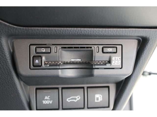 プリウス Z モデリスタエアロ・パノラマルーフ・12.3インチナビ・フルセグTV・前後ドライブレコーダー・パノラミックビュー・デジタルインナーミラー・ステアリングヒーター・パワーバックドア・ベンチレーションシート(9枚目)