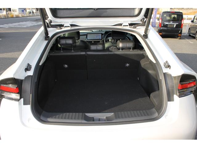 プリウス Z モデリスタエアロ・パノラマルーフ・12.3インチナビ・フルセグTV・前後ドライブレコーダー・パノラミックビュー・デジタルインナーミラー・ステアリングヒーター・パワーバックドア・ベンチレーションシート(19枚目)