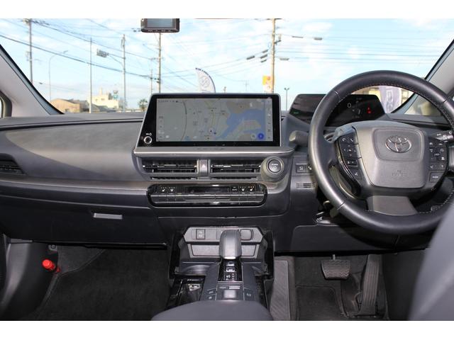 プリウス Z モデリスタエアロ・パノラマルーフ・12.3インチナビ・フルセグTV・前後ドライブレコーダー・パノラミックビュー・デジタルインナーミラー・ステアリングヒーター・パワーバックドア・ベンチレーションシート(21枚目)