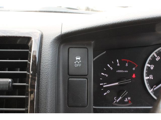 ハイエースバン スーパーGL ダークプライムII カロッツェリア9インチナビ・バックカメラ・CD/DVD再生・Bluetooth・ハーフレザーシート・LEDヘッドライト・デジタルインナーミラ・社外17インチAW・ETC・セーフティセンス・スマートキー(21枚目)