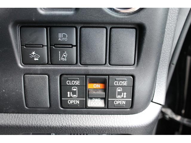 ヴォクシー ＺＳ　煌ＩＩ　モデリスタエアロ・アルパイン１１インチナビ・１２．８インチ後席モニター・モデリスタマフラー・リアスポイラー・メッキガーニッシュ・両側電動スライドドア・ドライブレコーダー・ＥＴＣ・スマートキー・ＤＶＤ（8枚目）