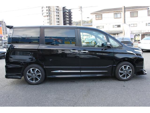 ヴォクシー ＺＳ　煌ＩＩ　モデリスタエアロ・アルパイン１１インチナビ・１２．８インチ後席モニター・モデリスタマフラー・リアスポイラー・メッキガーニッシュ・両側電動スライドドア・ドライブレコーダー・ＥＴＣ・スマートキー・ＤＶＤ（15枚目）