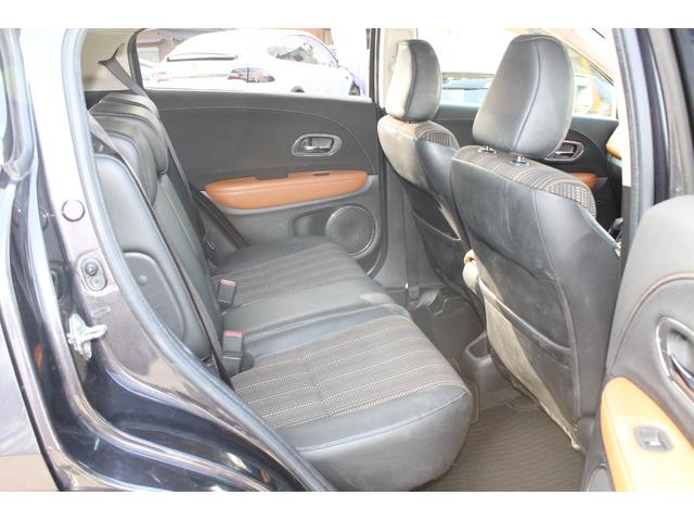 ヴェゼル ハイブリッドＺ　純正エアロ・ＯＰブラウンインテリア・純正８インチナビ・バックカメラ・ＣＤ／ＤＶＤ再生・Ｂｌｕｅｔｏｏｔｈ・シティブレーキアクティブ・専用アルミホイール・ハーフレザーシート・スマートキー・ＬＥＤヘッドラ（24枚目）