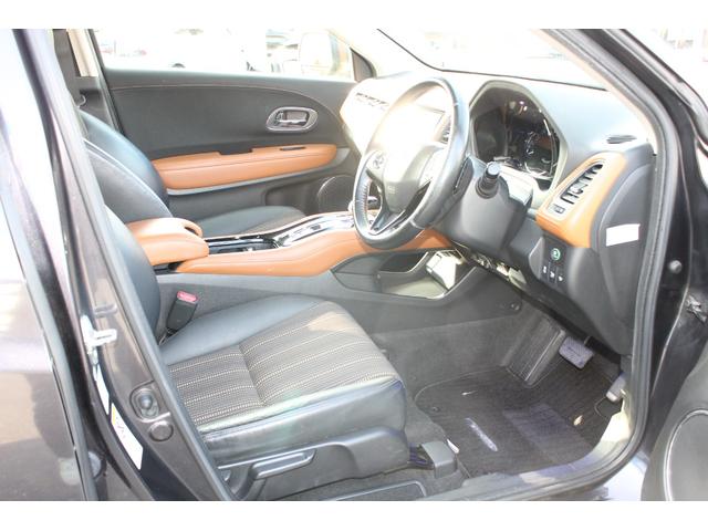 ヴェゼル ハイブリッドＺ　純正エアロ・ＯＰブラウンインテリア・純正８インチナビ・バックカメラ・ＣＤ／ＤＶＤ再生・Ｂｌｕｅｔｏｏｔｈ・シティブレーキアクティブ・専用アルミホイール・ハーフレザーシート・スマートキー・ＬＥＤヘッドラ（25枚目）