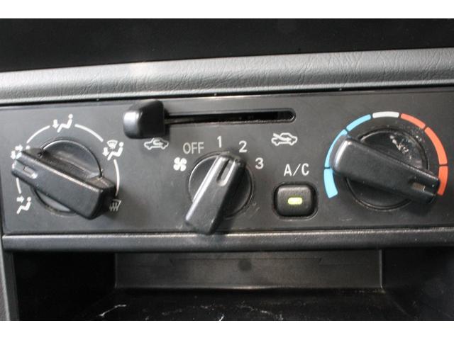ミニキャブトラック VX-SE パートタイム4WD・ETC・荷台ゴムマット・サイドバイザー・AT・ラジオ(4枚目)