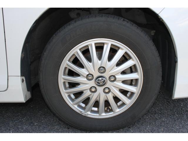 ヴォクシー ハイブリッドＶ　アルパイン１０インチナビ・フリップダウンモニター・ＣＤ／ＤＶＤ・両側電動スライドドア・ＬＥＤヘッドライト・純正アルミホイール・前席シートヒーター・バックカメラ・スマートキー・ＥＴＣ（21枚目）