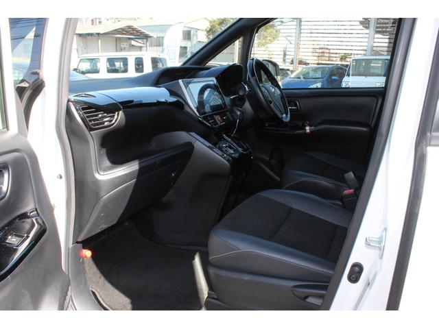 ノア Si ダブルバイビーII 純正10インチナビ・12.1インチフリップダウンモニター・前後ドライブレコーダー・両側電動スライドドア・バックカメラ・CD/DVD再生・ハーフレザーシート・LEDヘッドライト・フルセグTV・ETC(24枚目)